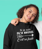 T-Shirt Vneck pour femme si je suis su'a brosse c'est sa faute #1 humour
